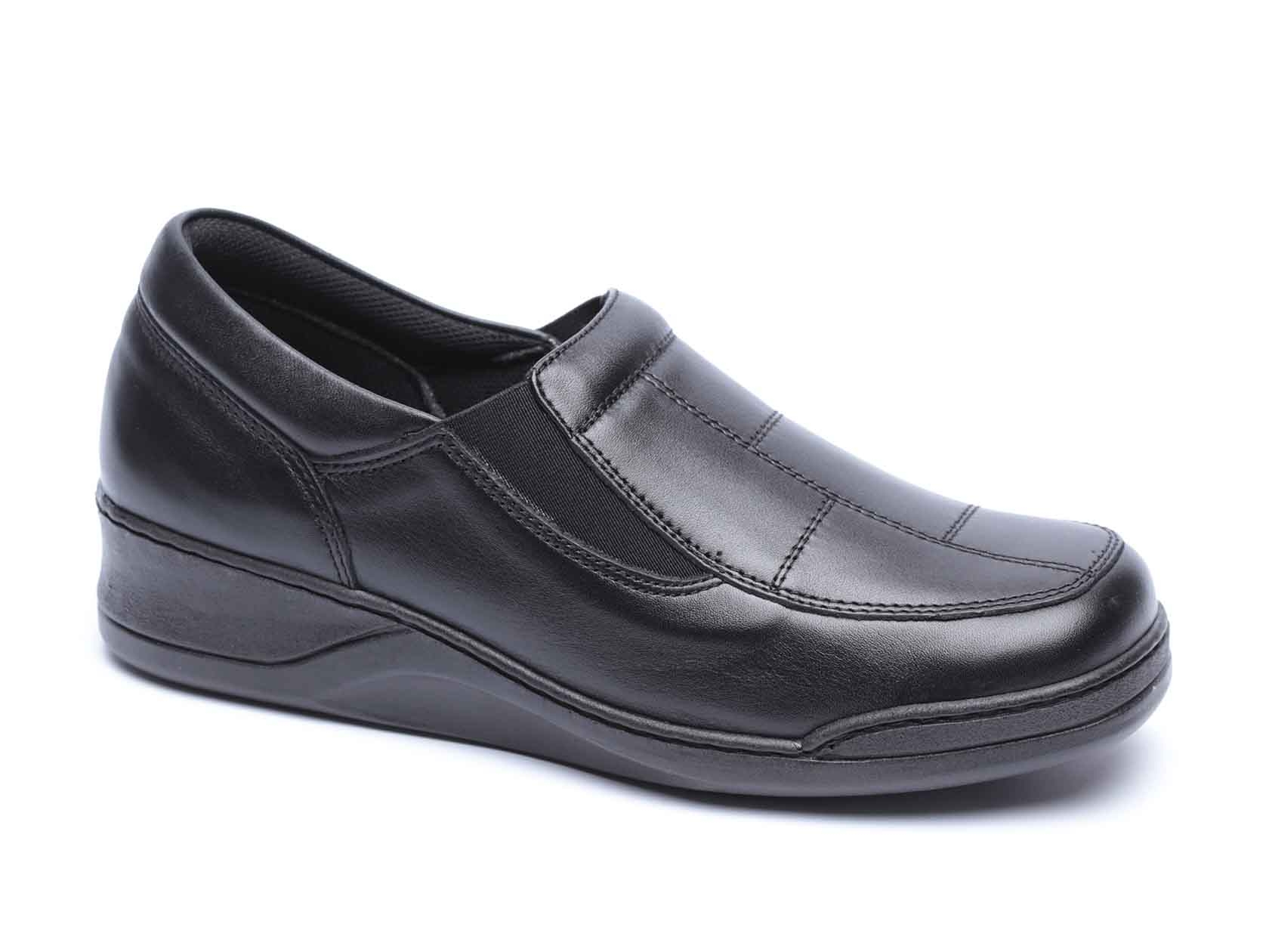 נעל מוקסין לנשים ברנדי בצבע שחור