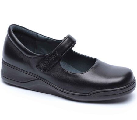 נעלי נוחות שחורות